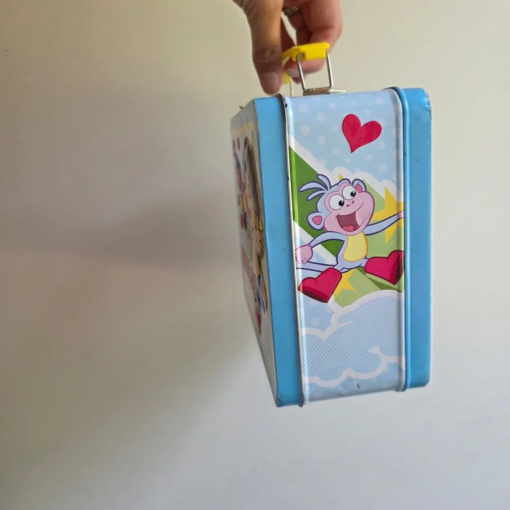 Vintage Dora the Explorer Metal Lunch Box Y2K 2007 Nickelodeon Kidcore Nostalgic
